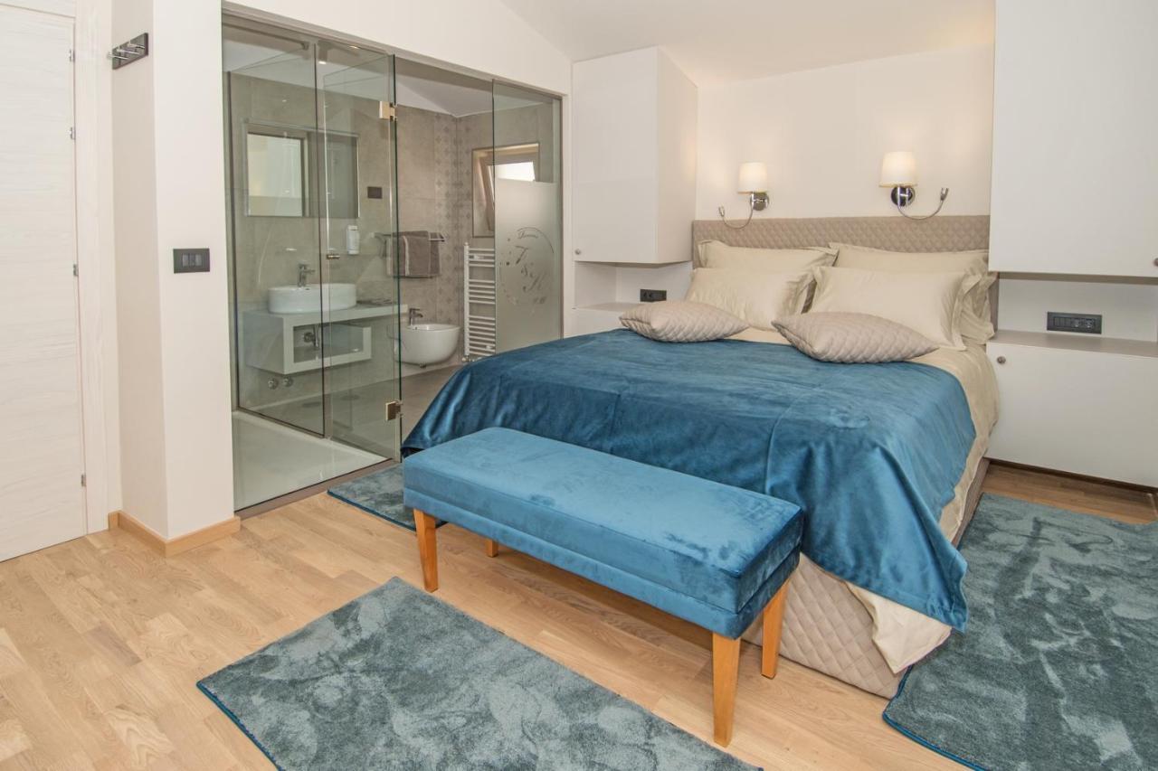 פרמנטורה Fra&Kat Rooms מראה חיצוני תמונה
