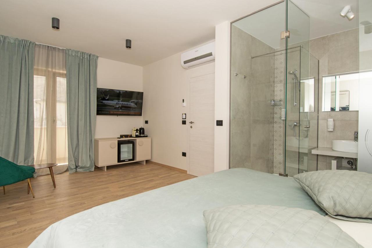 פרמנטורה Fra&Kat Rooms מראה חיצוני תמונה